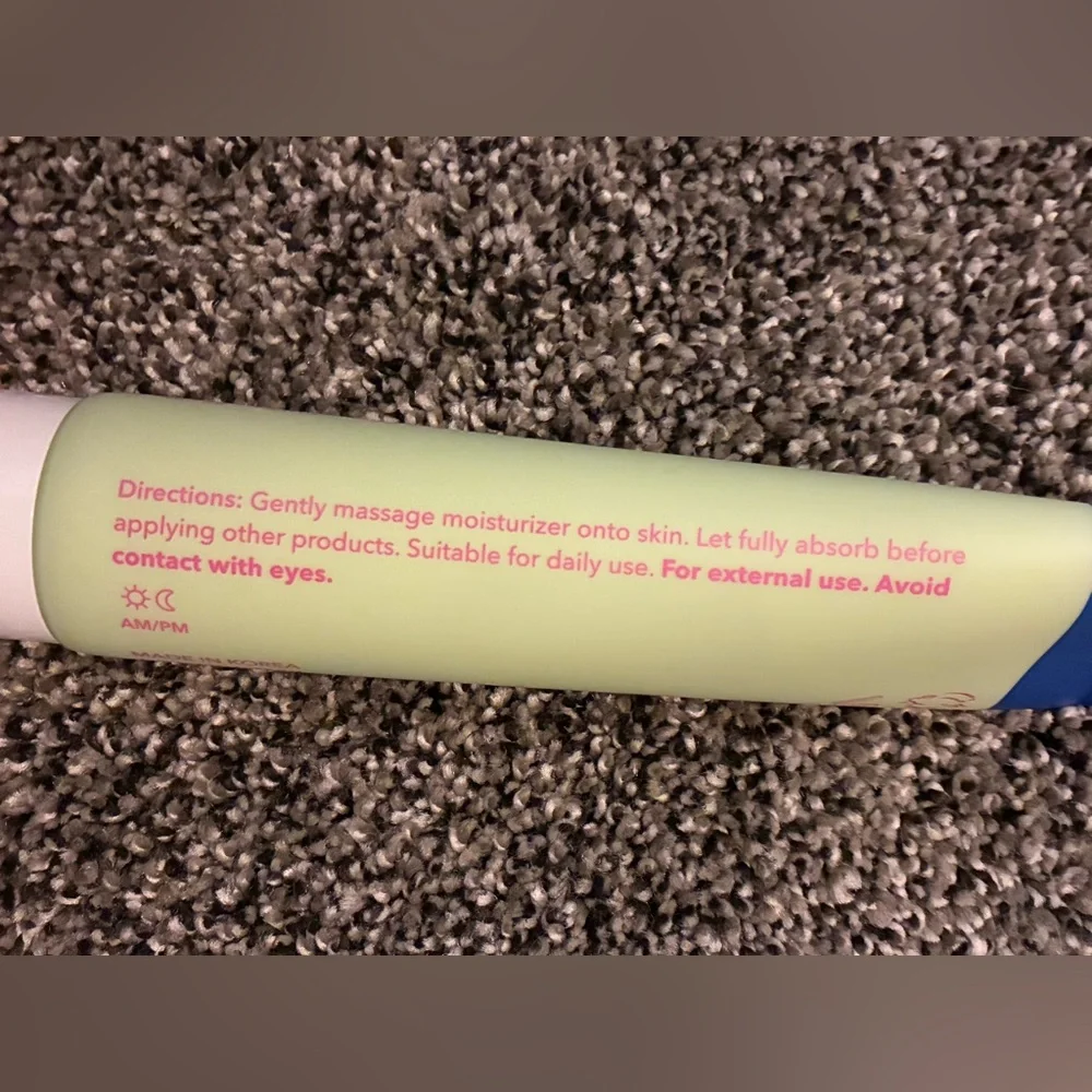 Good Molecules Lightweight Daily Moisturizer